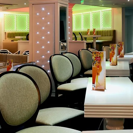 Grifid Vistamar Hotell 4*