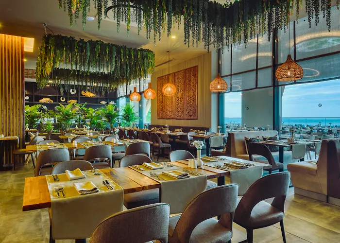 Grifid Vistamar Otel 4*