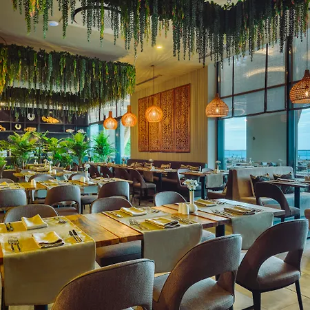 Grifid Vistamar Hotel 4*