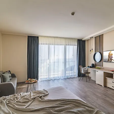 Ξενοδοχείο Grifid Vistamar 4*