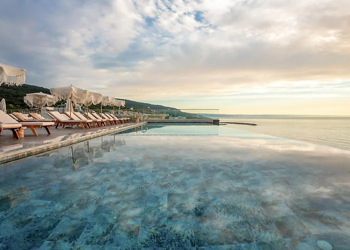 Отель Grifid Vistamar 4*